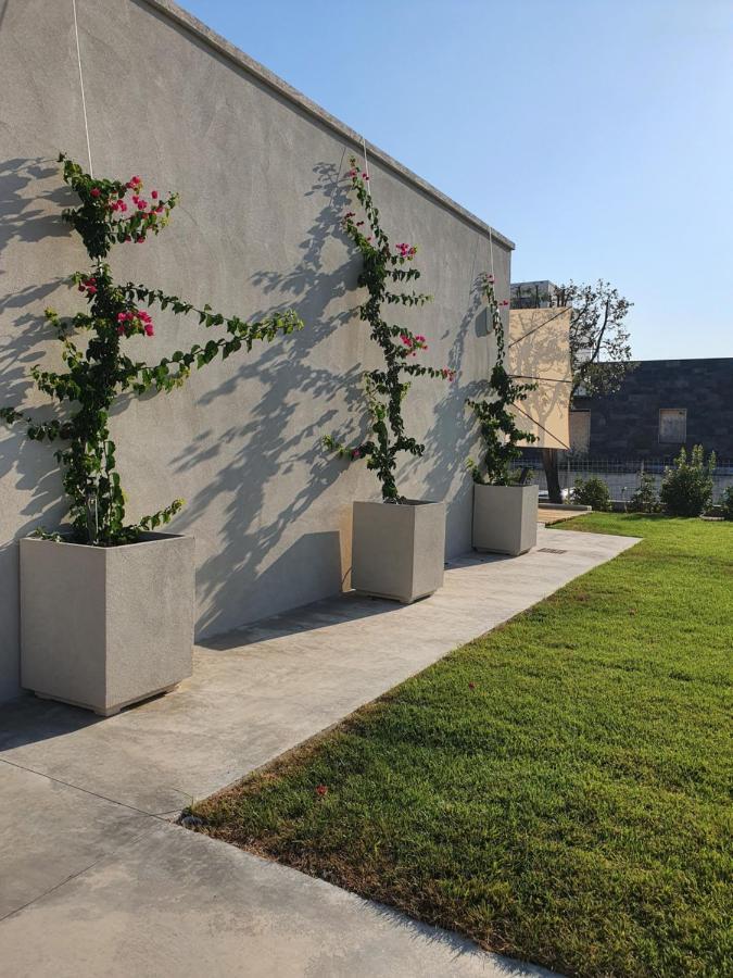 Casa Lunaria B&B ปอร์โต ซันเตลปีดิโอ ภายนอก รูปภาพ