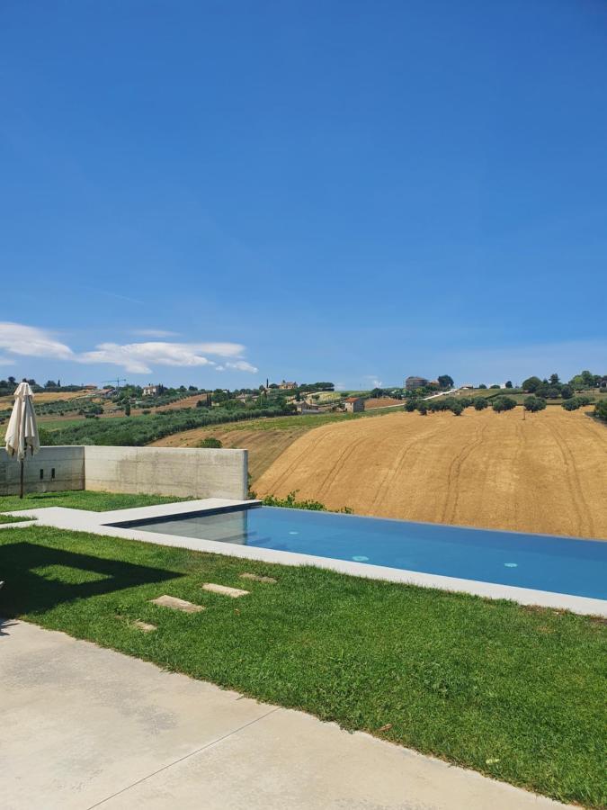 Casa Lunaria B&B ปอร์โต ซันเตลปีดิโอ ภายนอก รูปภาพ